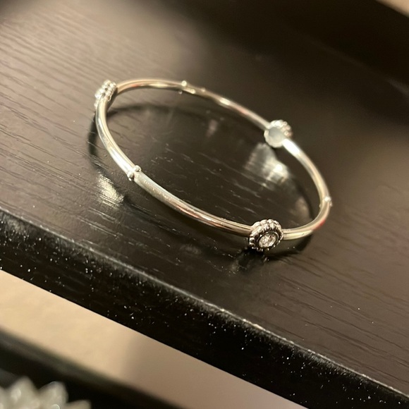 Brighton Bangle - Picture 1 of 6